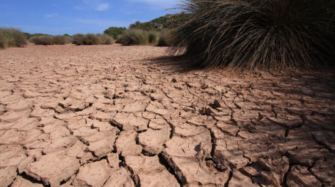 λειψυδρία-ούτε-σταγόνα-βροχής-στην-αθ-563006518