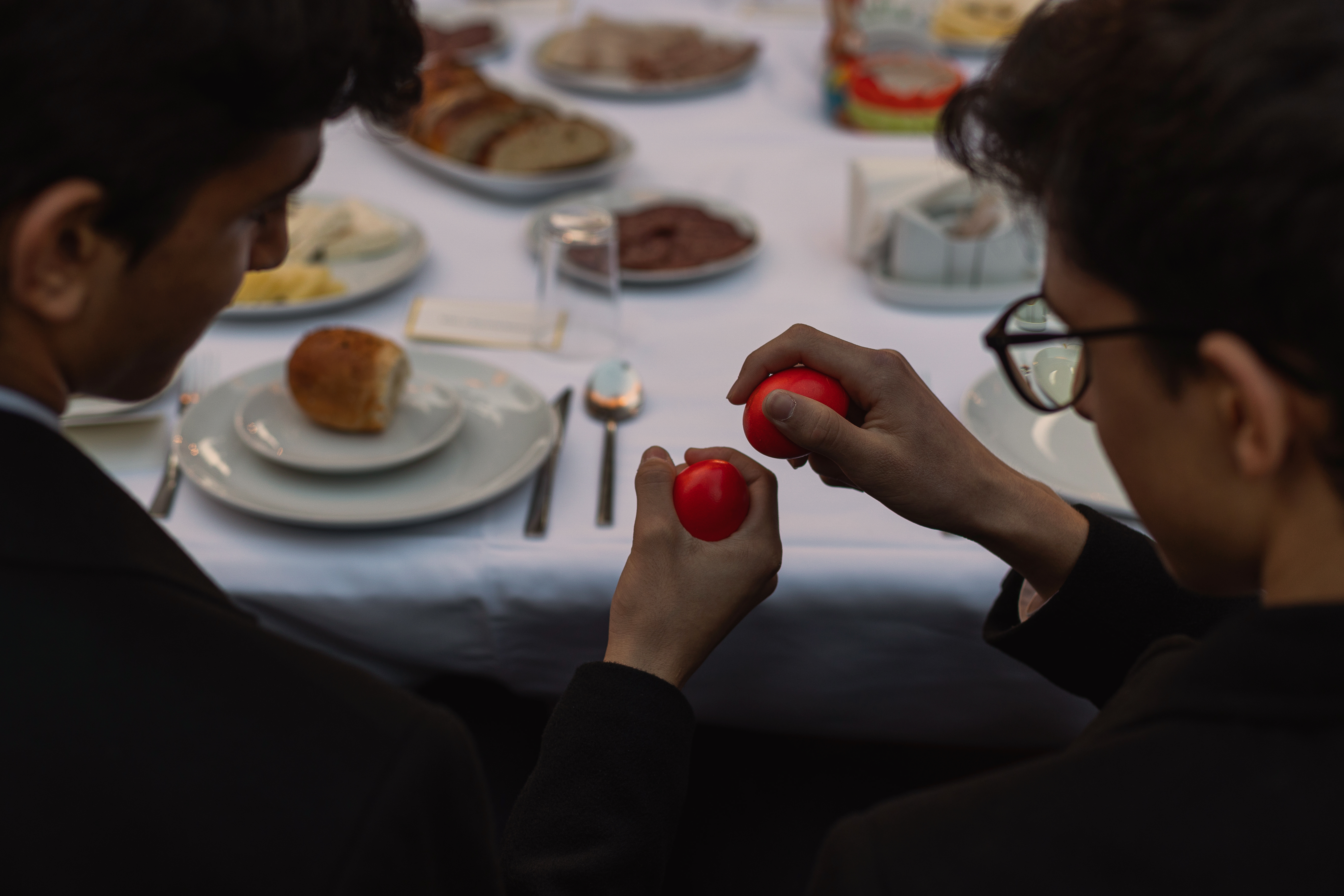 Πώς γιόρταζαν το Πάσχα οι Ρωμιοί στην Πόλη και ο ρόλος των κοινοτήτων στη διατήρηση των εθίμων-2