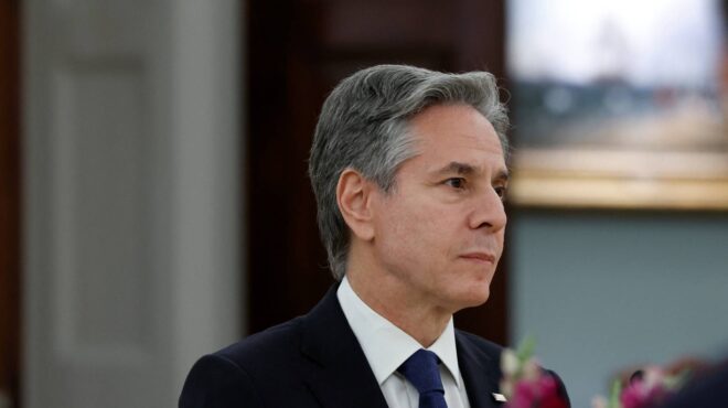 μπλίνκεν-δεν-εφαρμόζουμε-δύο-μέτρα-κ-562993396