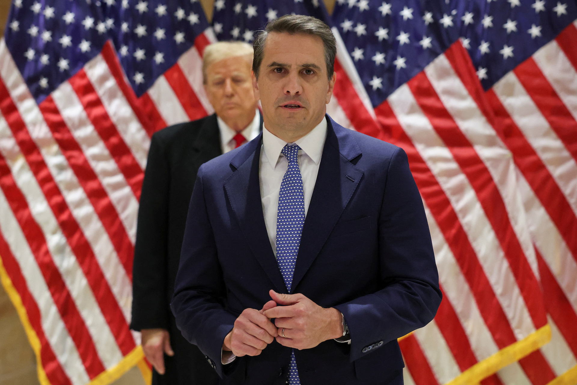 Πρεμιέρα για το «δικαστικό σίριαλ» του Τραμπ – Η πλοκή και οι βασικοί πρωταγωνιστές-4