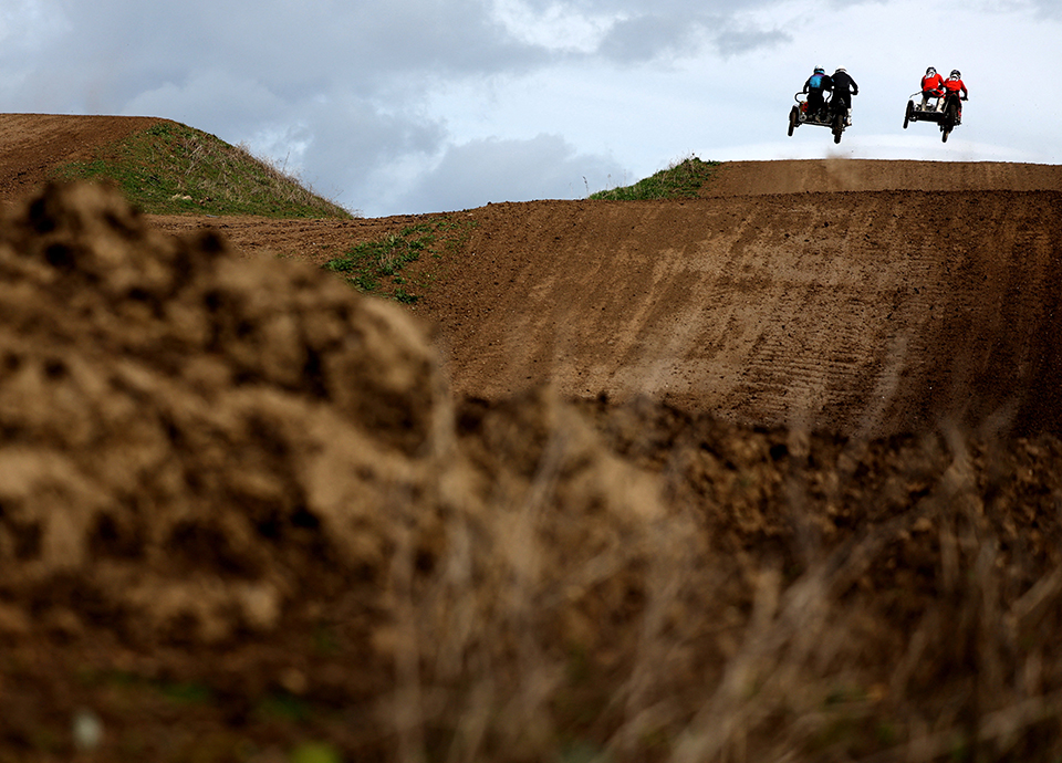 Σκιτσάροντας τον φόβο-2