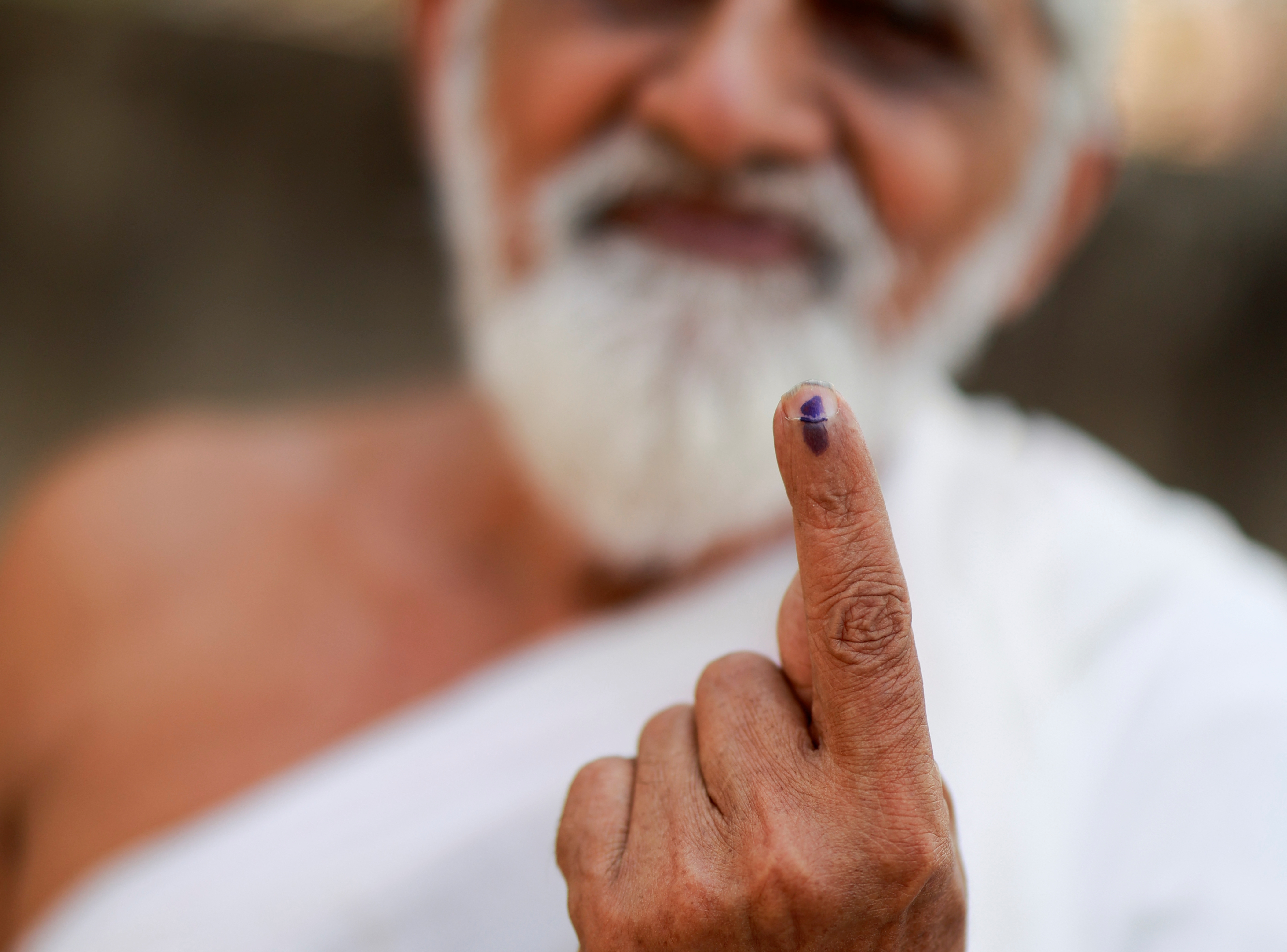 Δωρεάν μπίρα, τσεκάπ και λούνα παρκ για όσους ψηφίσουν – Κίνητρα κατά της αποχής στην Ινδία-1