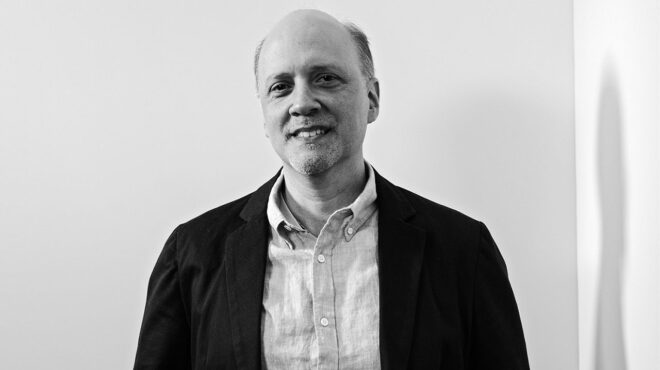 ο-παρακμιακός-ινφλουένσερ-της-ποίηση-562969192