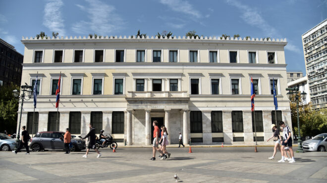 οι-αθηναίοι-αποκτούν-ξανά-συμπαραστ-562963036