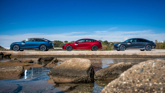 δοκιμάζουμε-τρία-ηλεκτρικά-σεντάν-τη-562966525