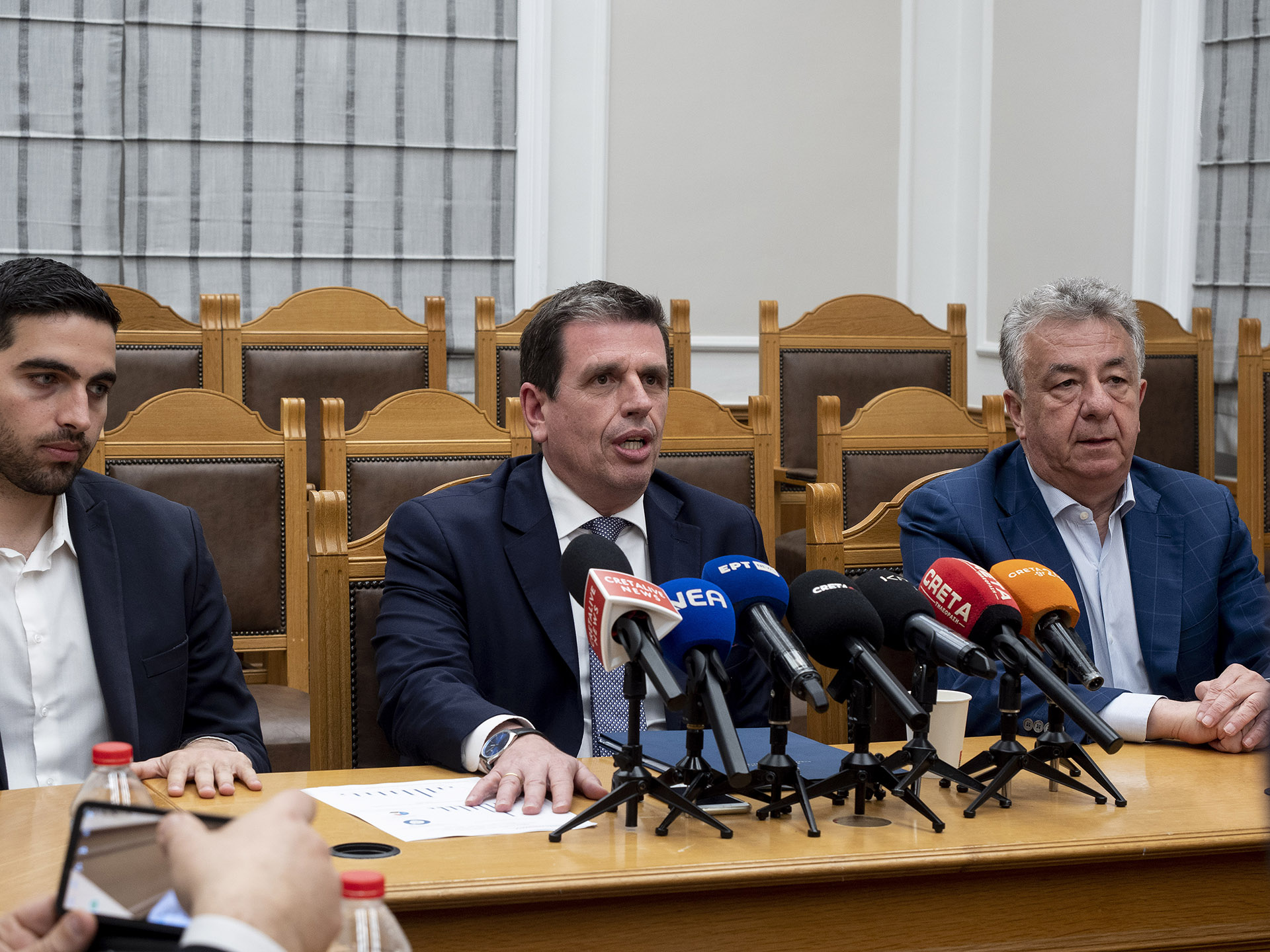 Αποστολή της «Κ» στην Κρήτη: «Απέναντι είναι σε αναμονή χιλιάδες μετανάστες»-2