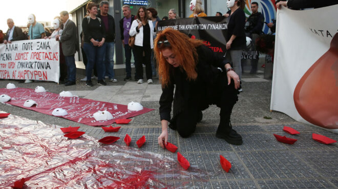 αγιοι-ανάργυροι-αναπάντητα-ερωτήματ-562962154