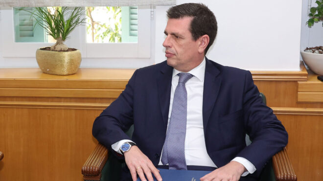 θεωρείο-στο-κάιρο-για-το-μεταναστευτι-562996204