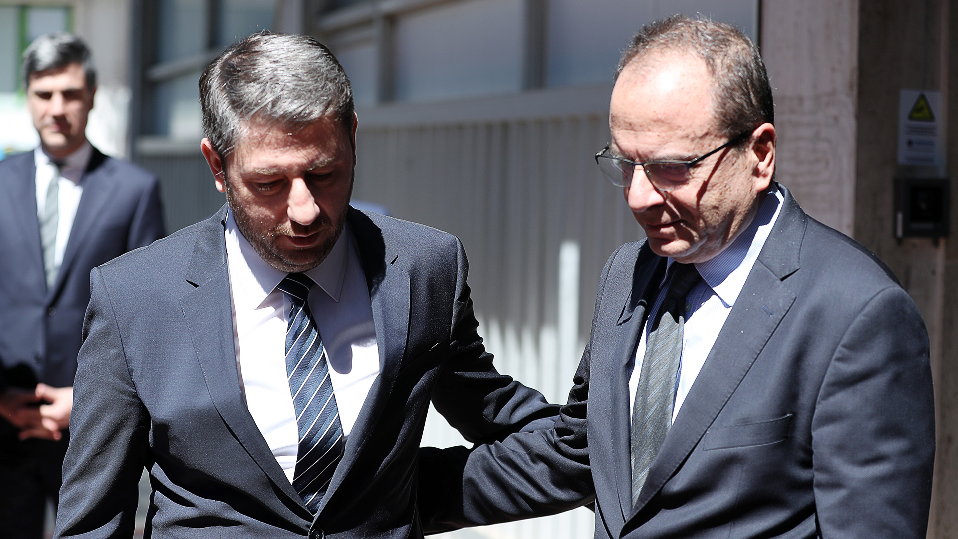 Aνδρουλάκης για παρακολουθήσεις: Ανοίγει το «κουτί της Πανδώρας» για την κυβέρνηση-1