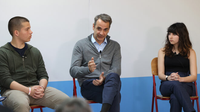 live-η-παρουσίαση-του-εθνικού-σχεδίου-κατ-562972459