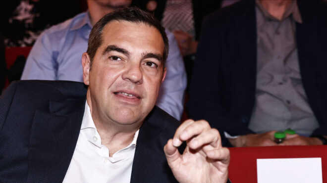 εντός-και-εκτός-ο-τσίπρας-οι-κοτς-και-η-562996201