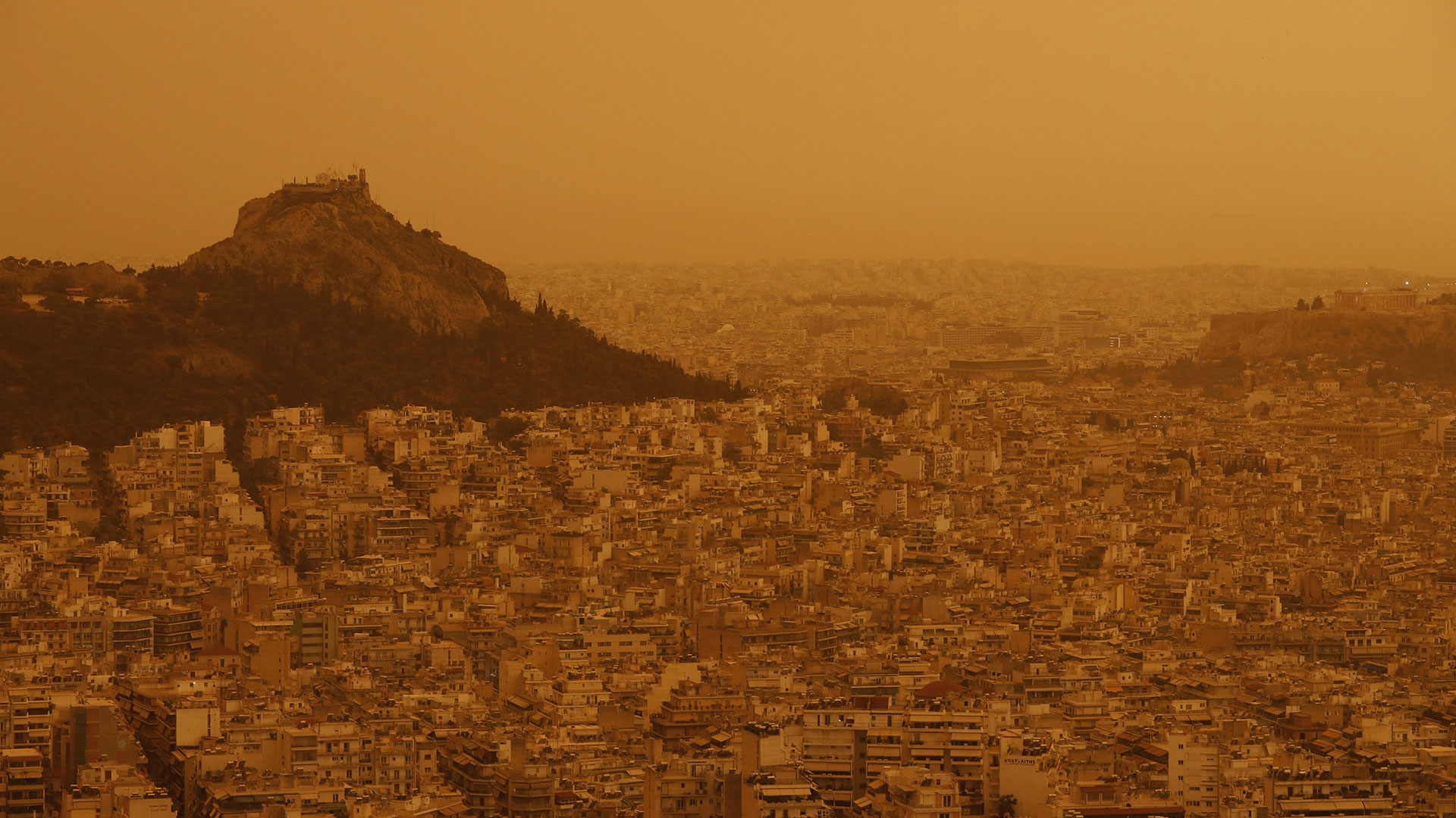 Αφρικανική σκόνη: Εικόνες… Dune στην Αθήνα και άλλες πόλεις-5