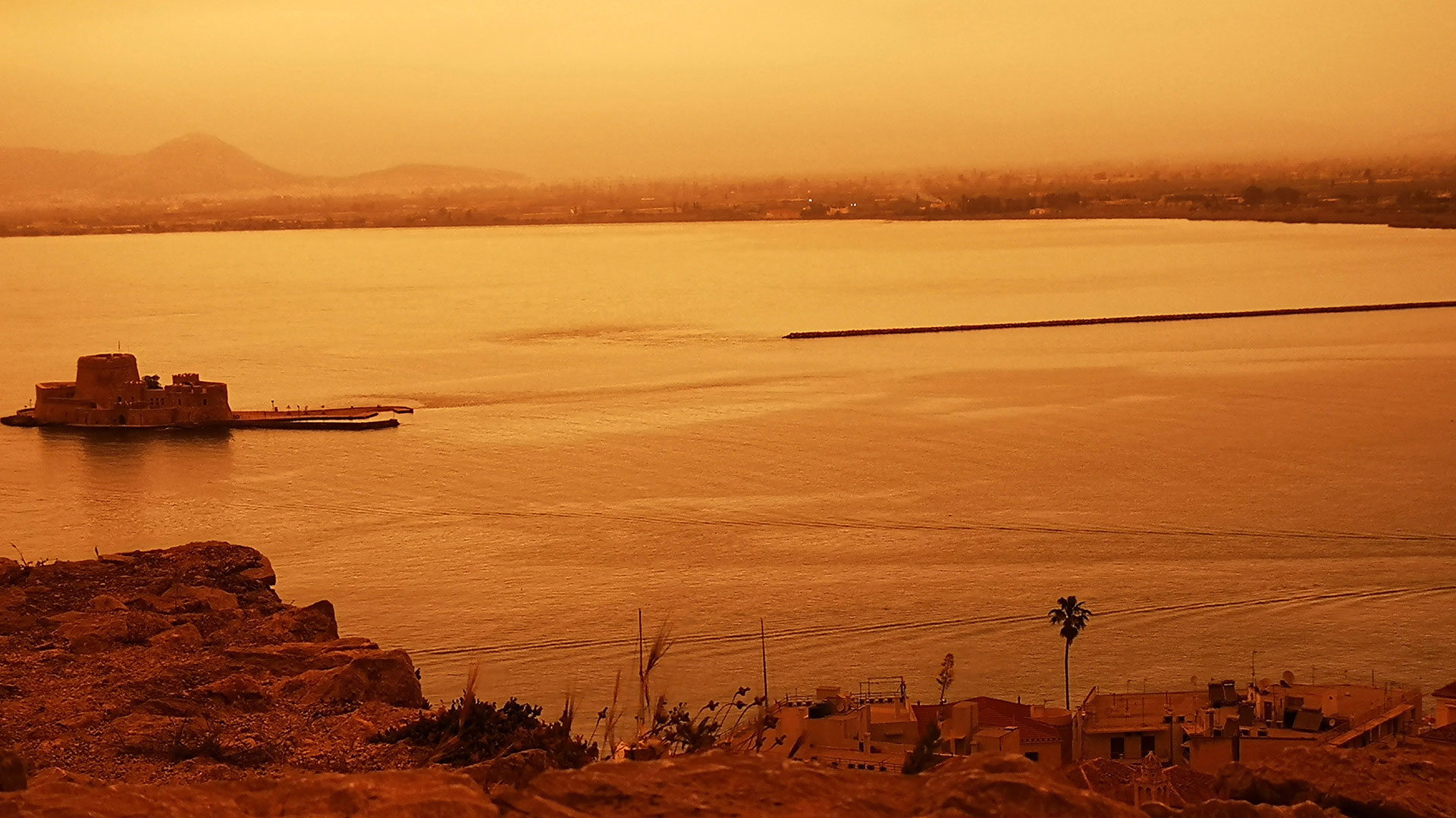 Αφρικανική σκόνη: Εικόνες… Dune στην Αθήνα και άλλες πόλεις-22