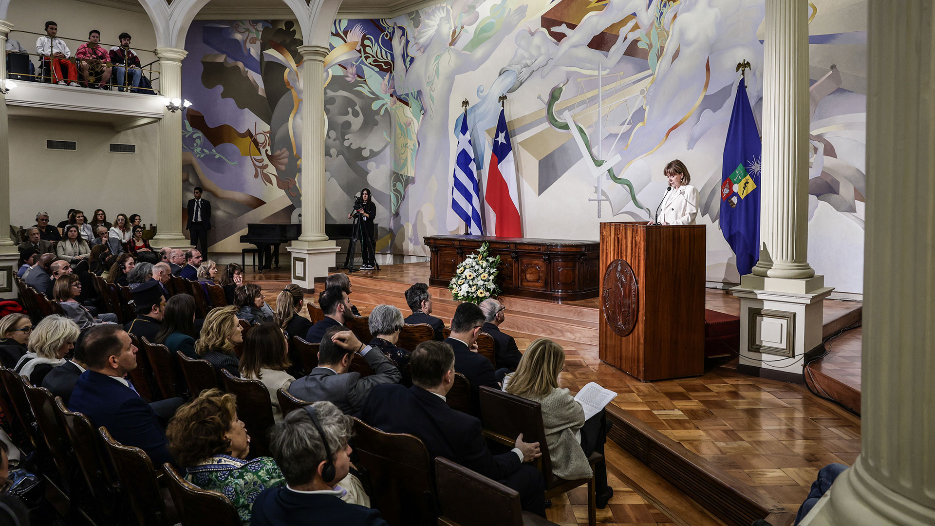 Ομιλία Σακελλαροπούλου στο πανεπιστήμιο της Χιλής: Μοιραζόμαστε μία ιδιαίτερη πνευματική και πολιτική συγγένεια-1