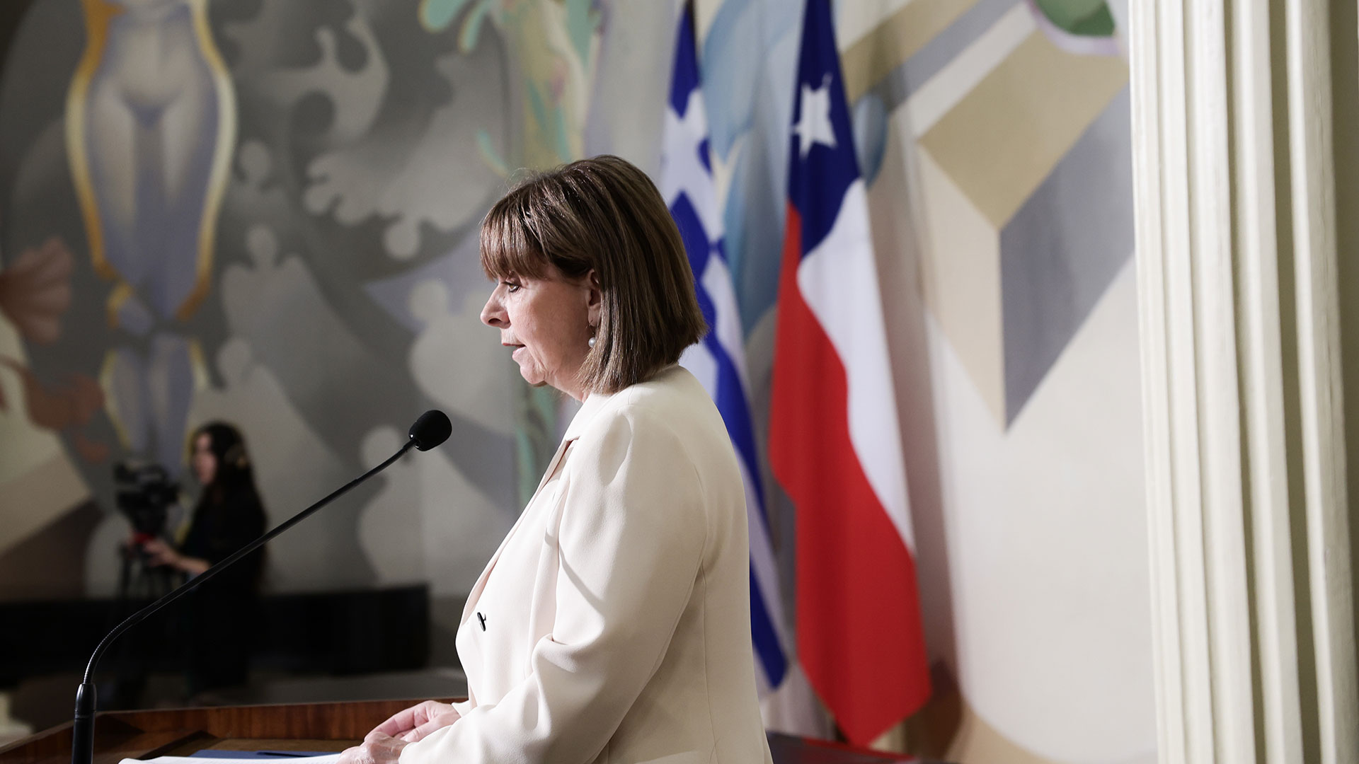 Ομιλία Σακελλαροπούλου στο πανεπιστήμιο της Χιλής: Μοιραζόμαστε μία ιδιαίτερη πνευματική και πολιτική συγγένεια-2