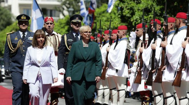 νατάσα-πιρτς-μουσάρ-στην-κ-κάθε-χώρα-562972219
