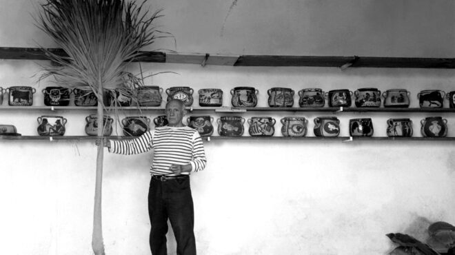 οι-δελφοί-υποδέχονται-τα-κεραμικά-του-562972612