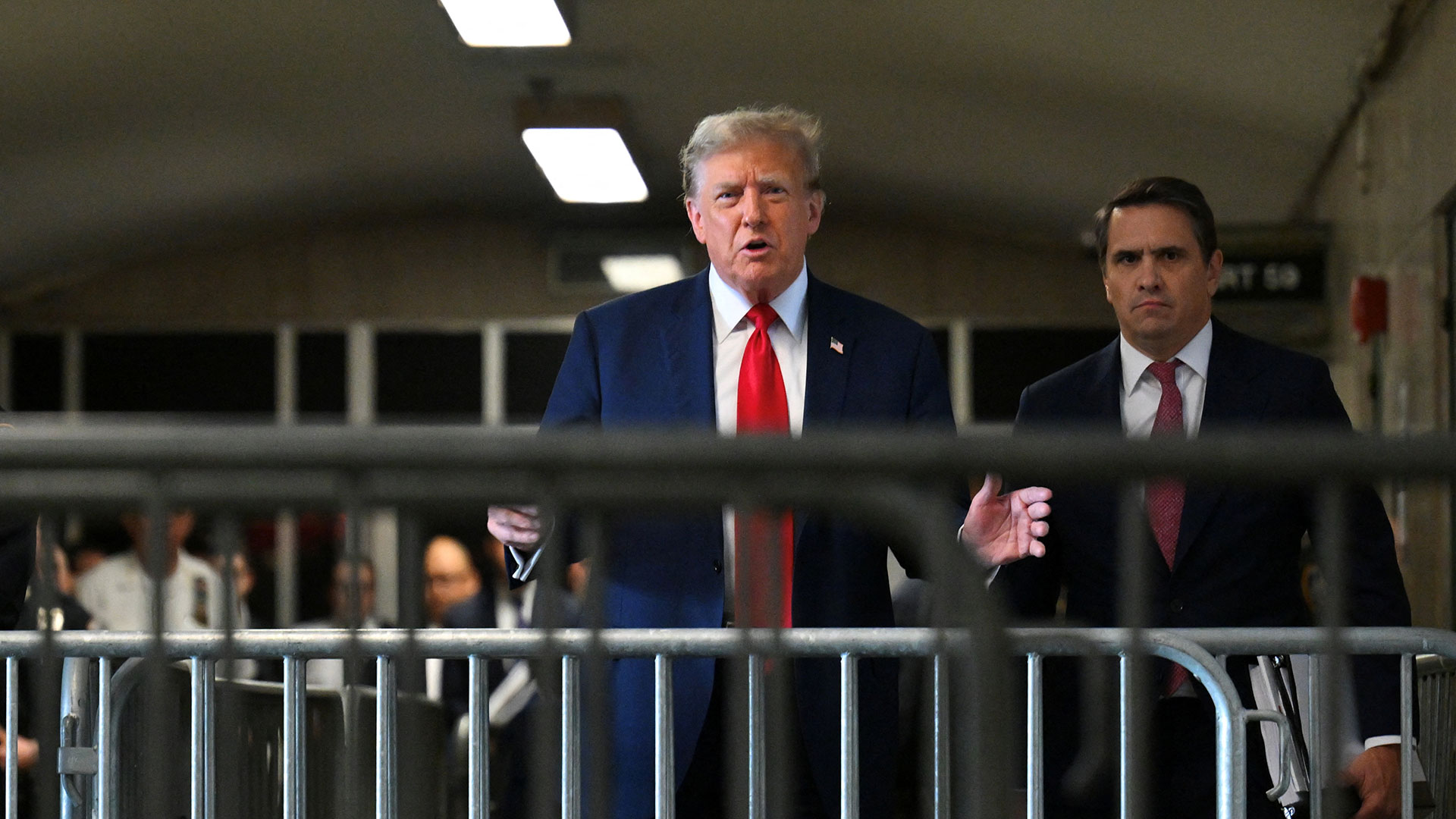 Ο Τραμπ στο εδώλιο για την υπόθεση της Στόρμι Ντάνιελς-3