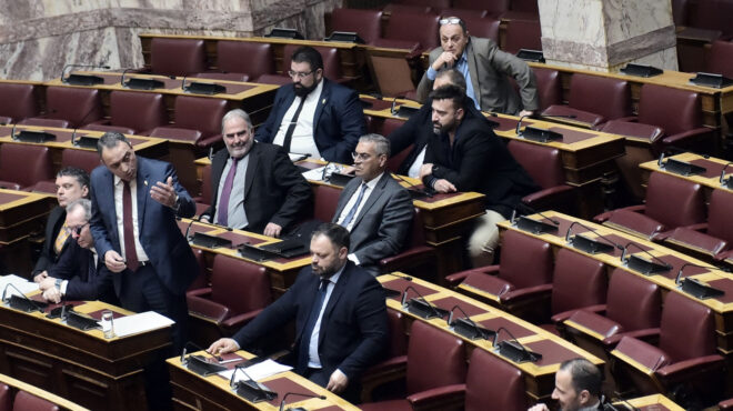 σπαρτιάτες-το-μπλόκο-του-αρείου-πάγου-562997980