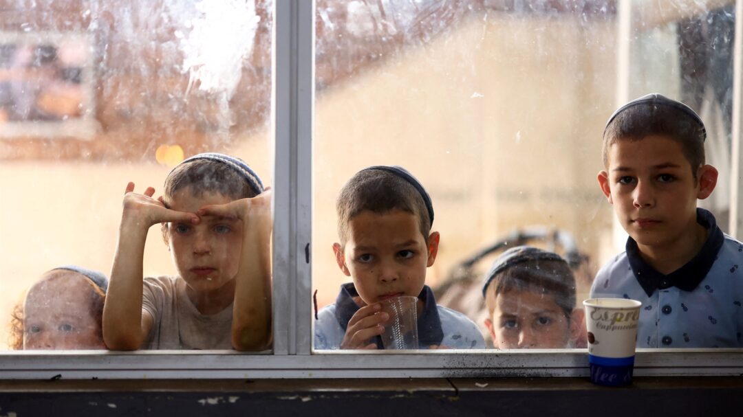 το-παιχνίδι-των-πυραύλων-562990306