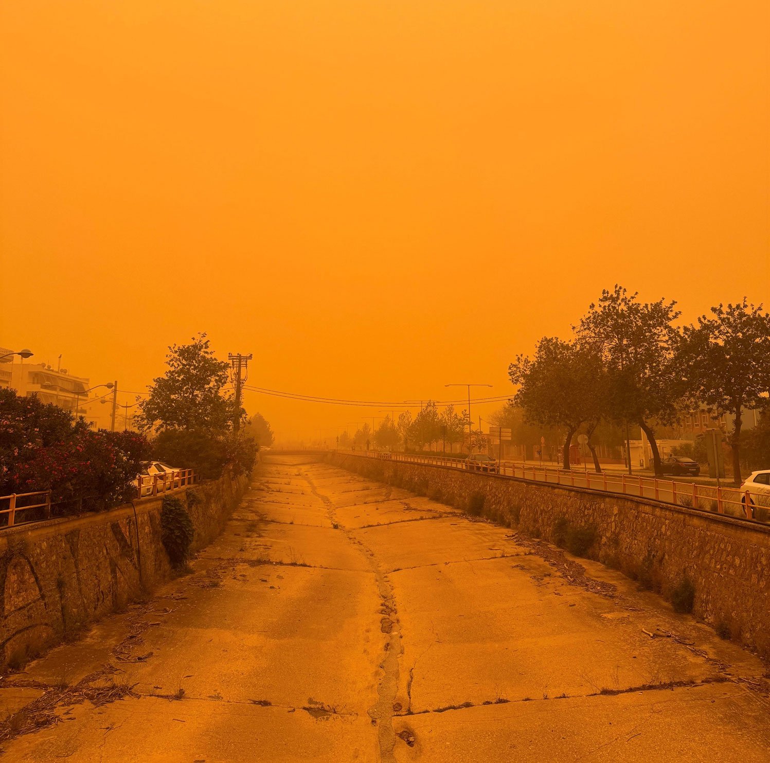 Τα μυστήρια της κόκκινης σκόνης που σκέπασε τον ουρανό-2