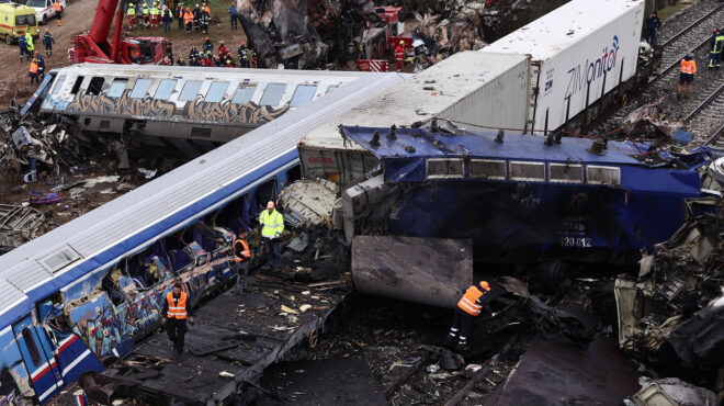 πόλεμος-οσε-hellenic-train-στη-σκιά-των-τεμπών-562969225