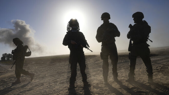 ισραήλ-και-ιράν-με-το-δάχτυλο-στη-σκανδ-562979605