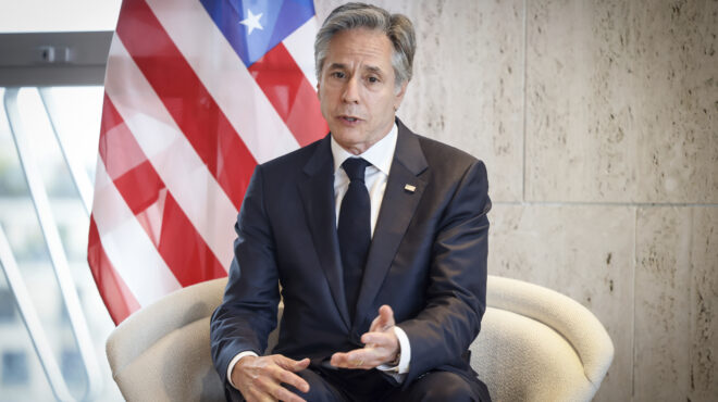 το-αεροσκάφος-του-μπλίνκεν-καθηλώθηκ-562962946