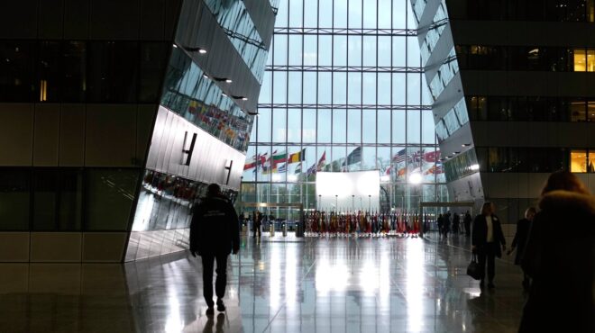 75-χρόνια-νατο-η-ιστορία-επαναλαμβάνετα-562964554