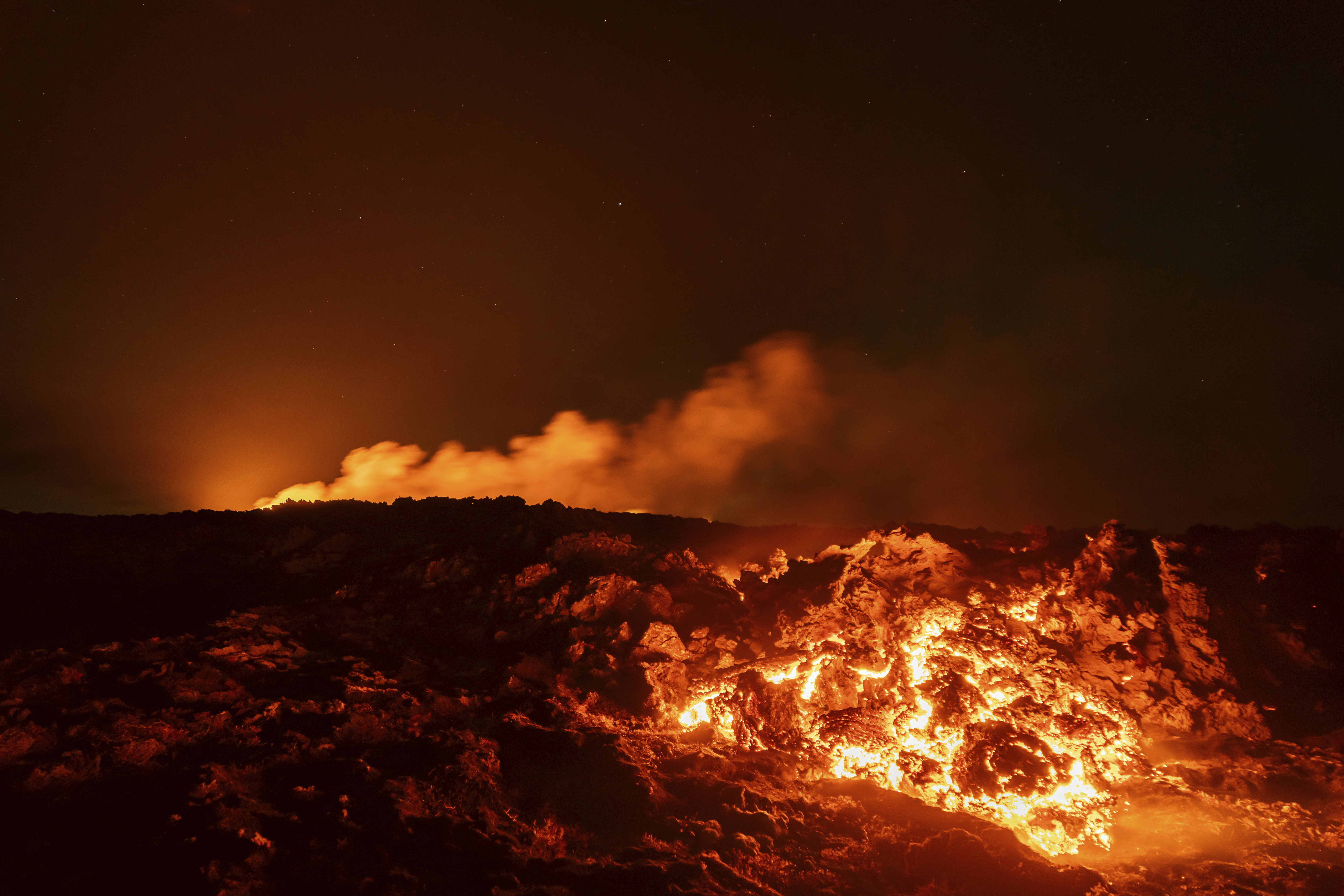 Ισλανδία: Μία γήινη και μία «ουράνια» έκρηξη στο ίδιο κάδρο-1