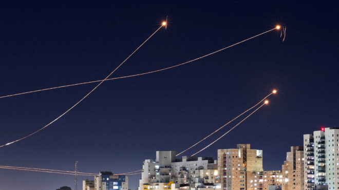 κων-φίλης-στην-κ-σύγκρουση-εντυπώσε-562988467