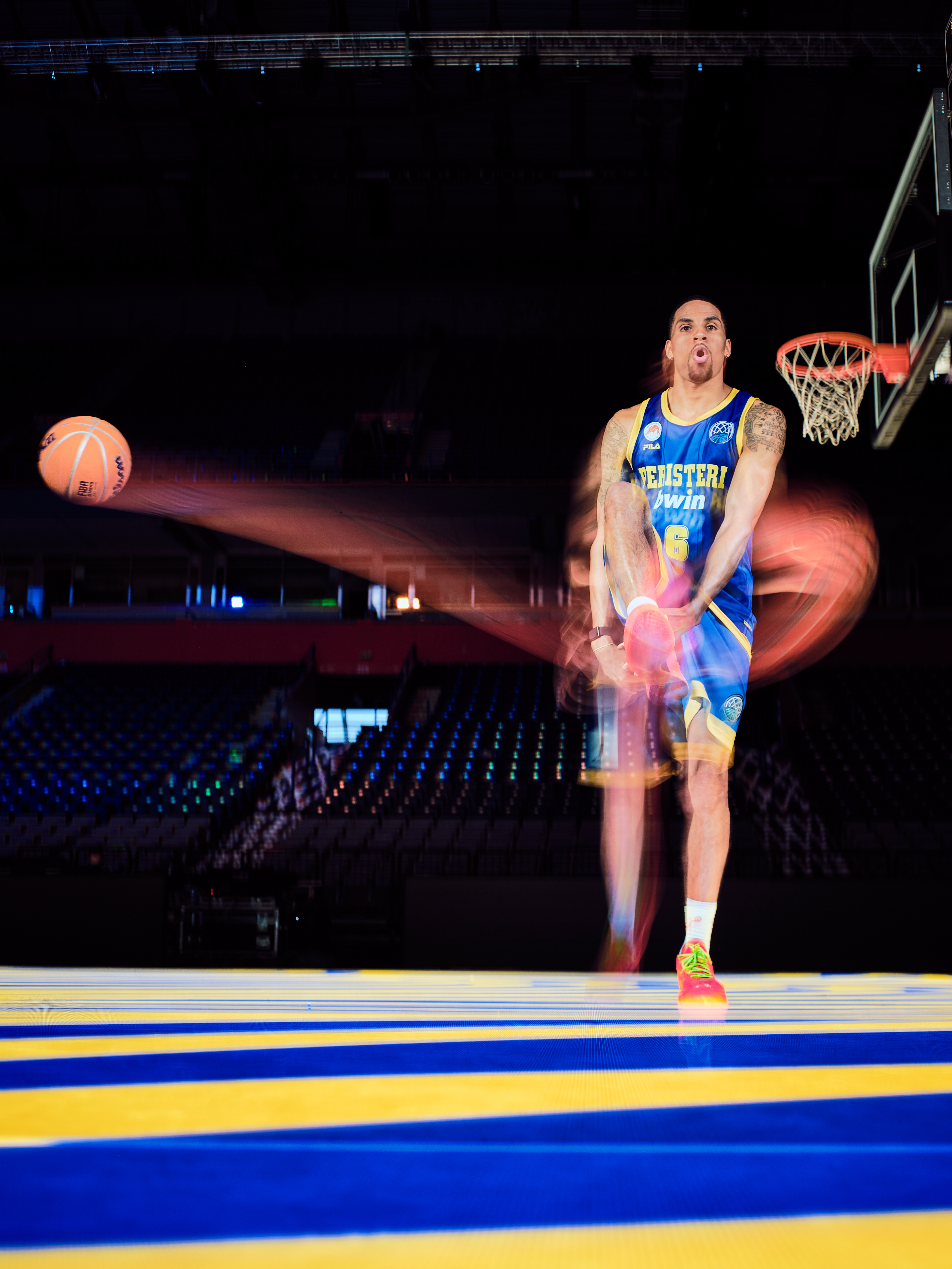 Το φουτουριστικό μπάσκετ της FIBA-6