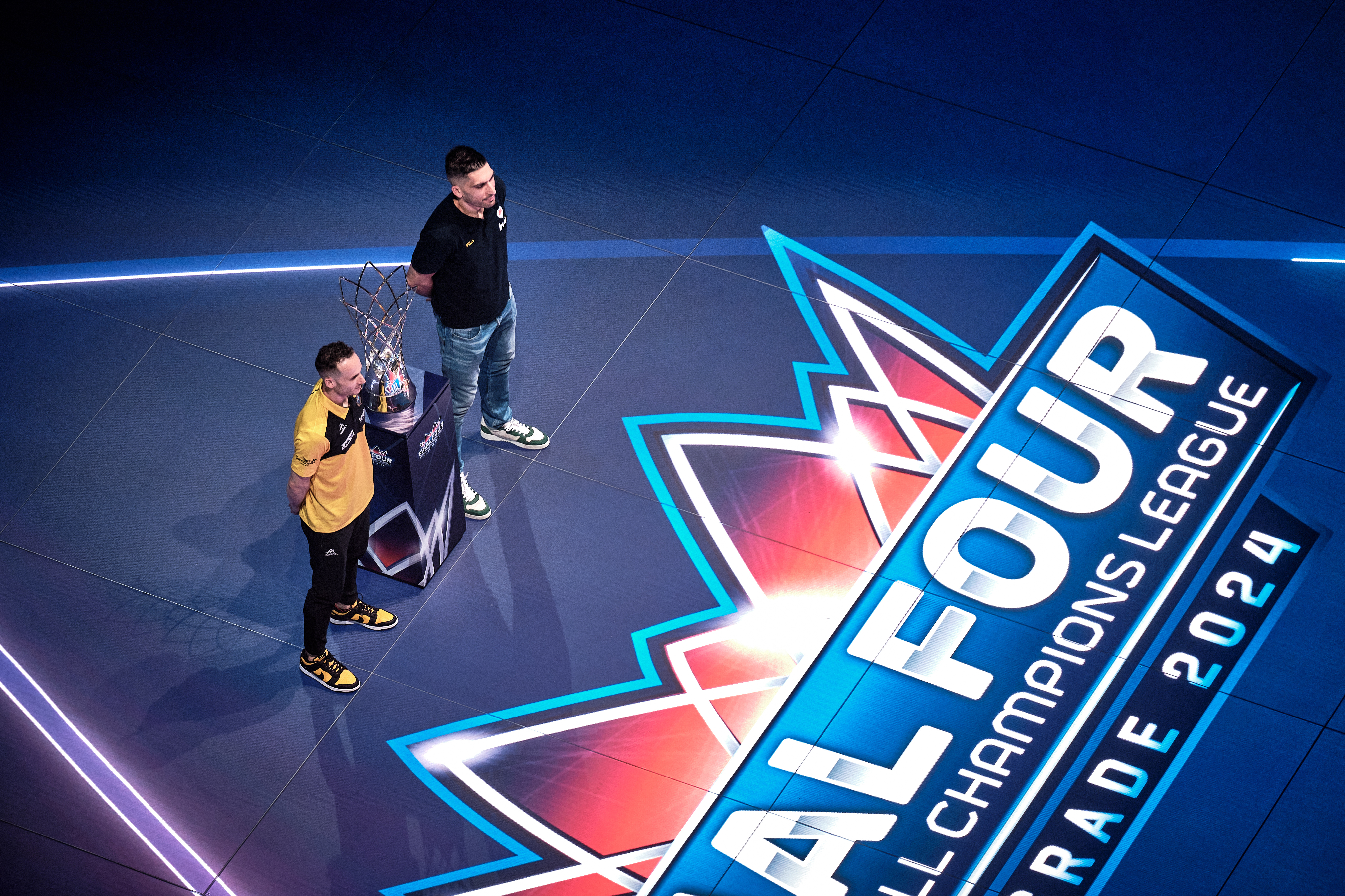 Το φουτουριστικό μπάσκετ της FIBA-7