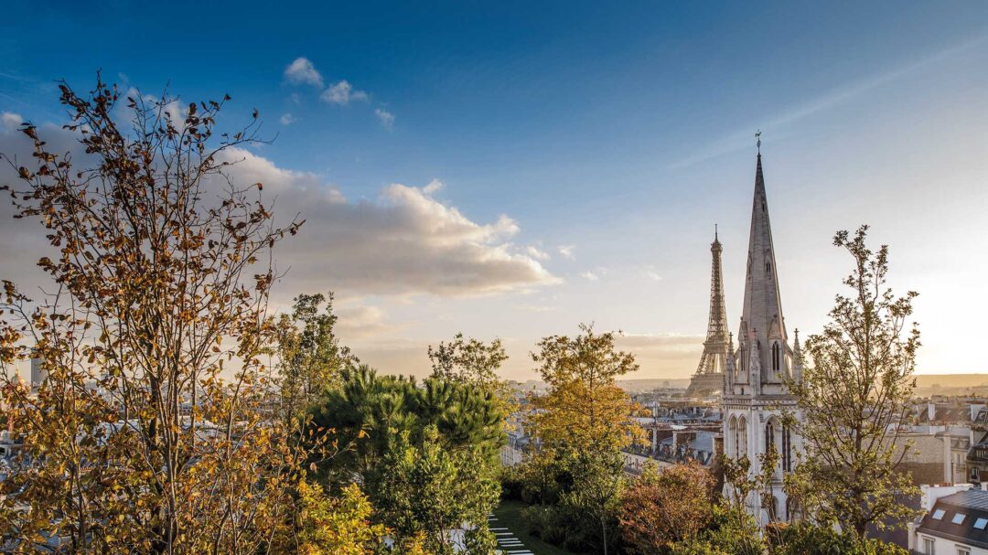 παρίσι-8-εμβληματικά-ξενοδοχεία-της-πό-562992778