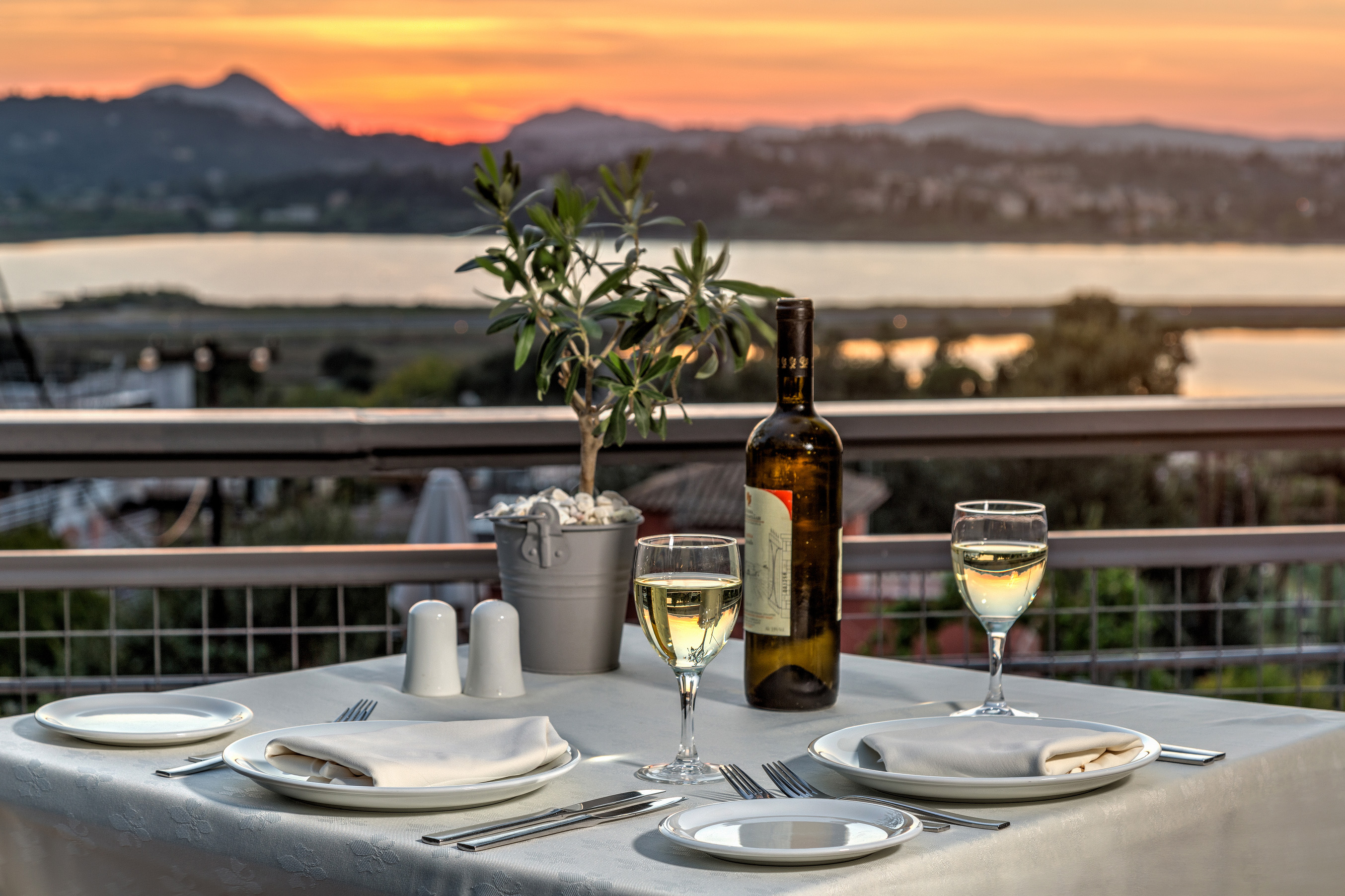 Φέτος το Πάσχα σημαίνει… Κέρκυρα!-3