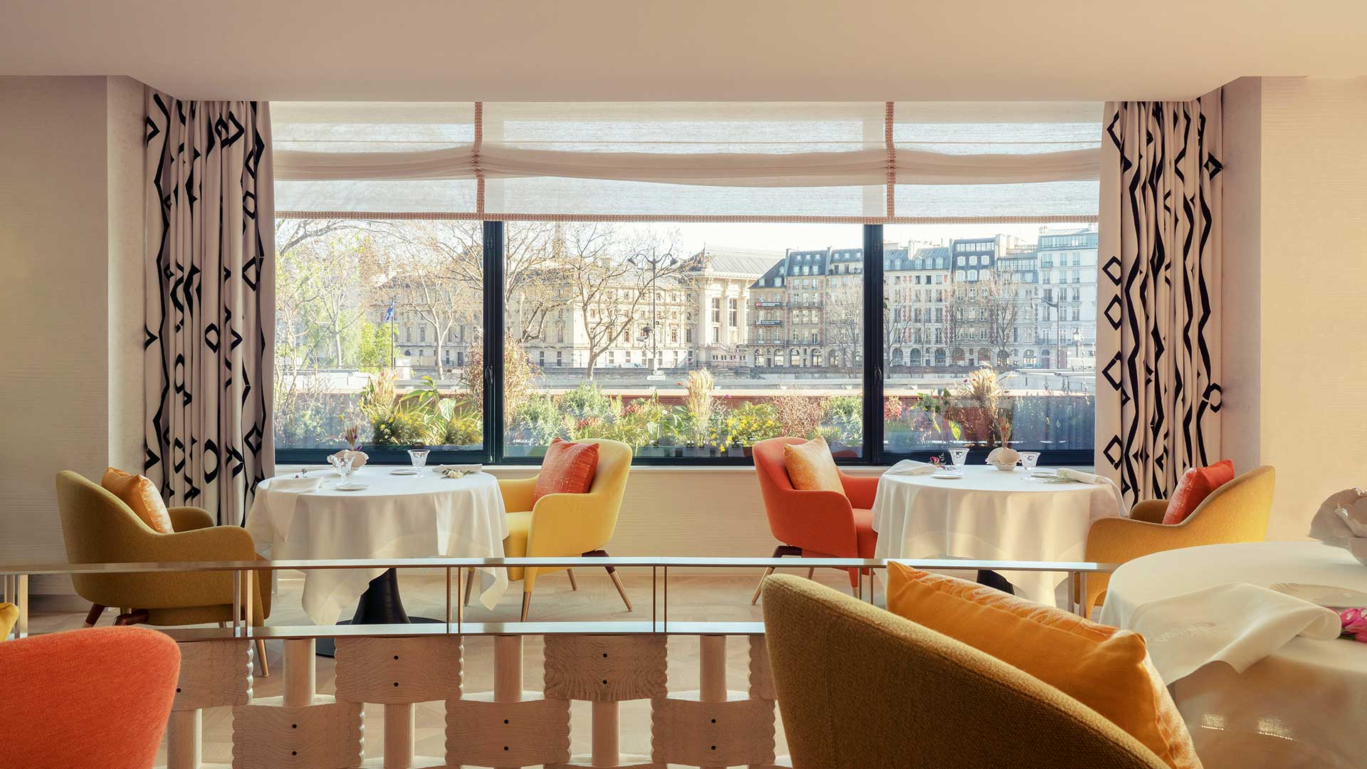 Παρίσι: 8 εμβληματικά ξενοδοχεία της πόλης-2