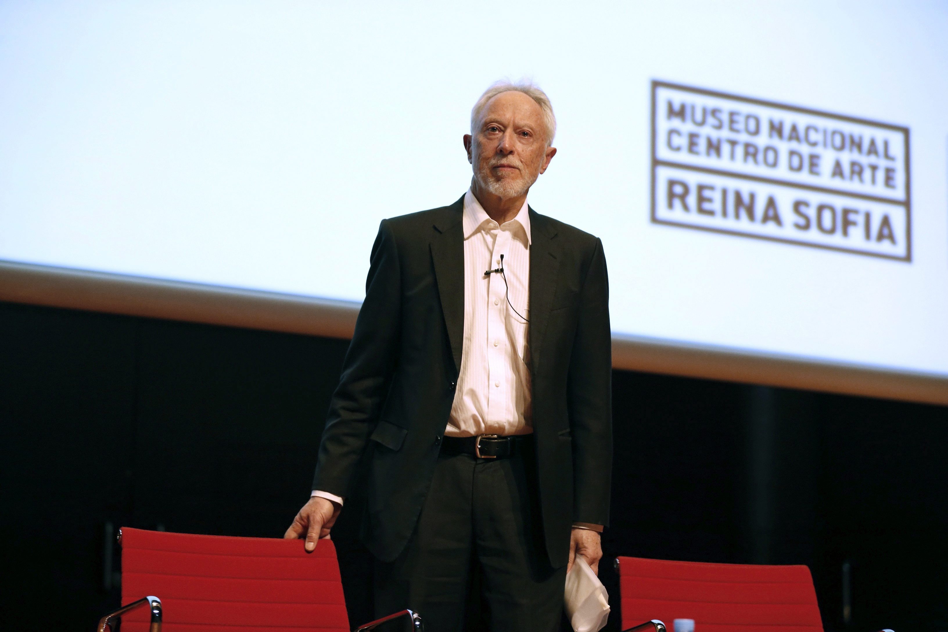 Διαβάστε στην «Καθημερινή της Κυριακής»-4