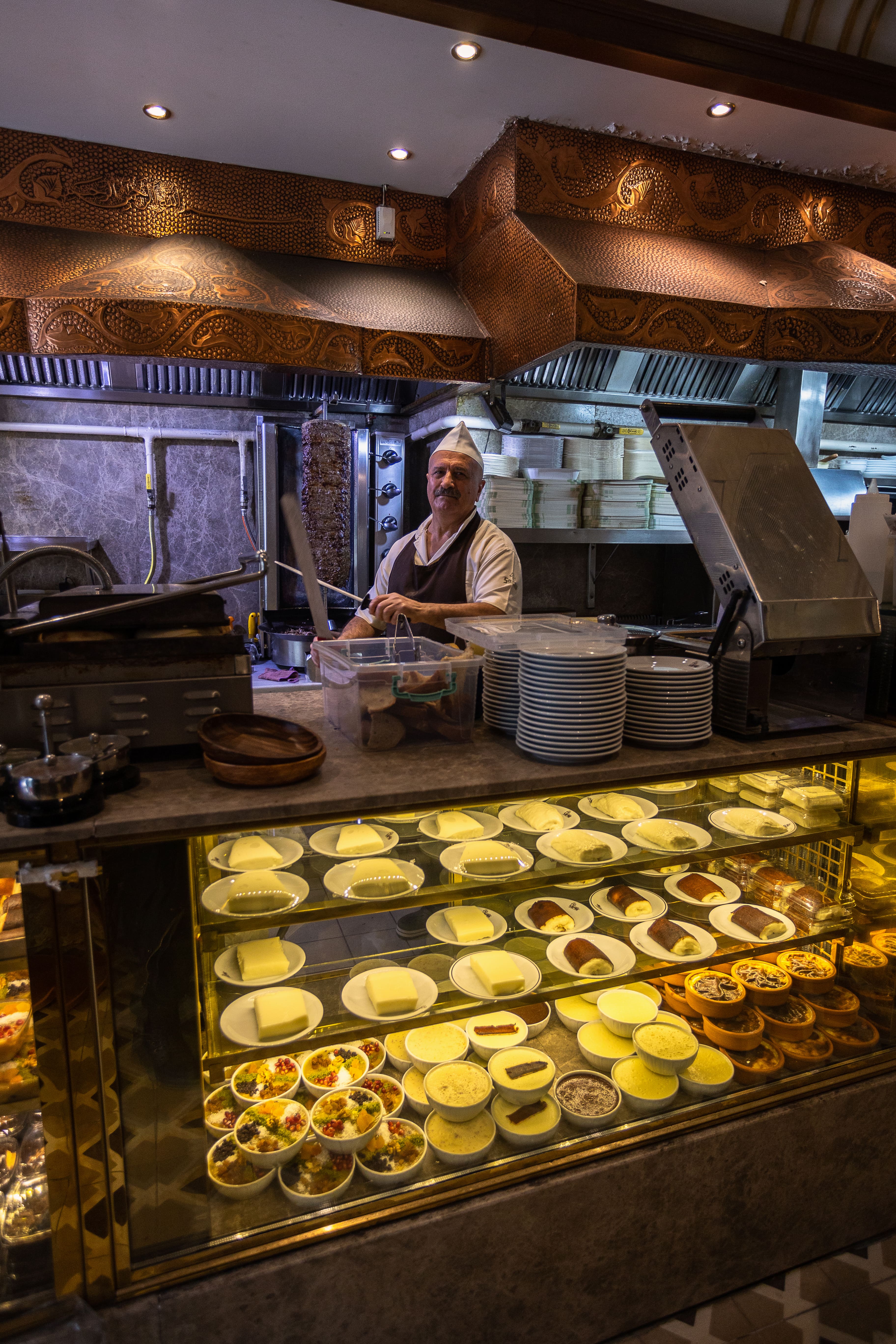 Μουχαλεμπί, καζάν ντιμπί, ταβούκ γκιοκσού… Διαφορετικές όψεις του ίδιου γλυκού-1