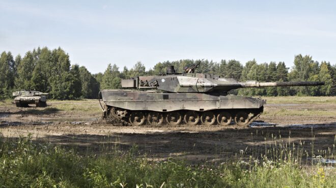 η-φινλανδία-εξετάζει-τη-μόνιμη-παρουσ-562976278