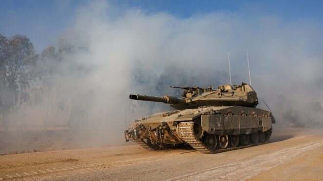 ισραηλινά-τανκς-επανήλθαν-στη-βόρεια-562984588