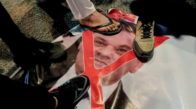 λιβύη-επίθεση-με-ρουκέτες-στην-κατοικ-562958335