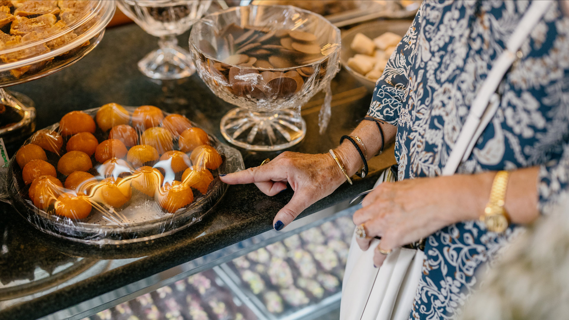 Τα καλύτερα νηστίσιμα γλυκά της Αθήνας (που λιγουρευόμαστε όλο τον χρόνο)-1