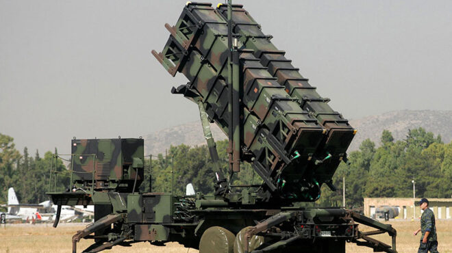 εντός-και-εκτός-η-αθήνα-δεν-δίνει-patriot-και-s-3-562994134