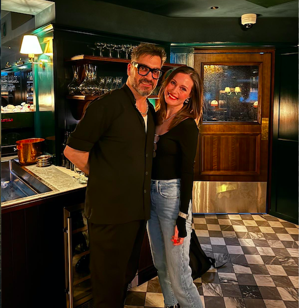 Ο σομελιέ που έμαθε το Ασύρτικο στην πρώην πρωθυπουργό της Φινλανδίας-2