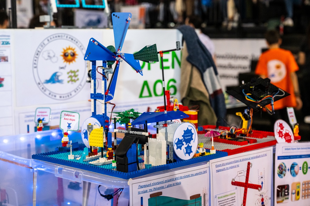 Η COSMOTE συμβάλλει στην ανάπτυξη της Εκπαιδευτικής  Ρομποτικής και στις δεξιότητες του αύριο-1