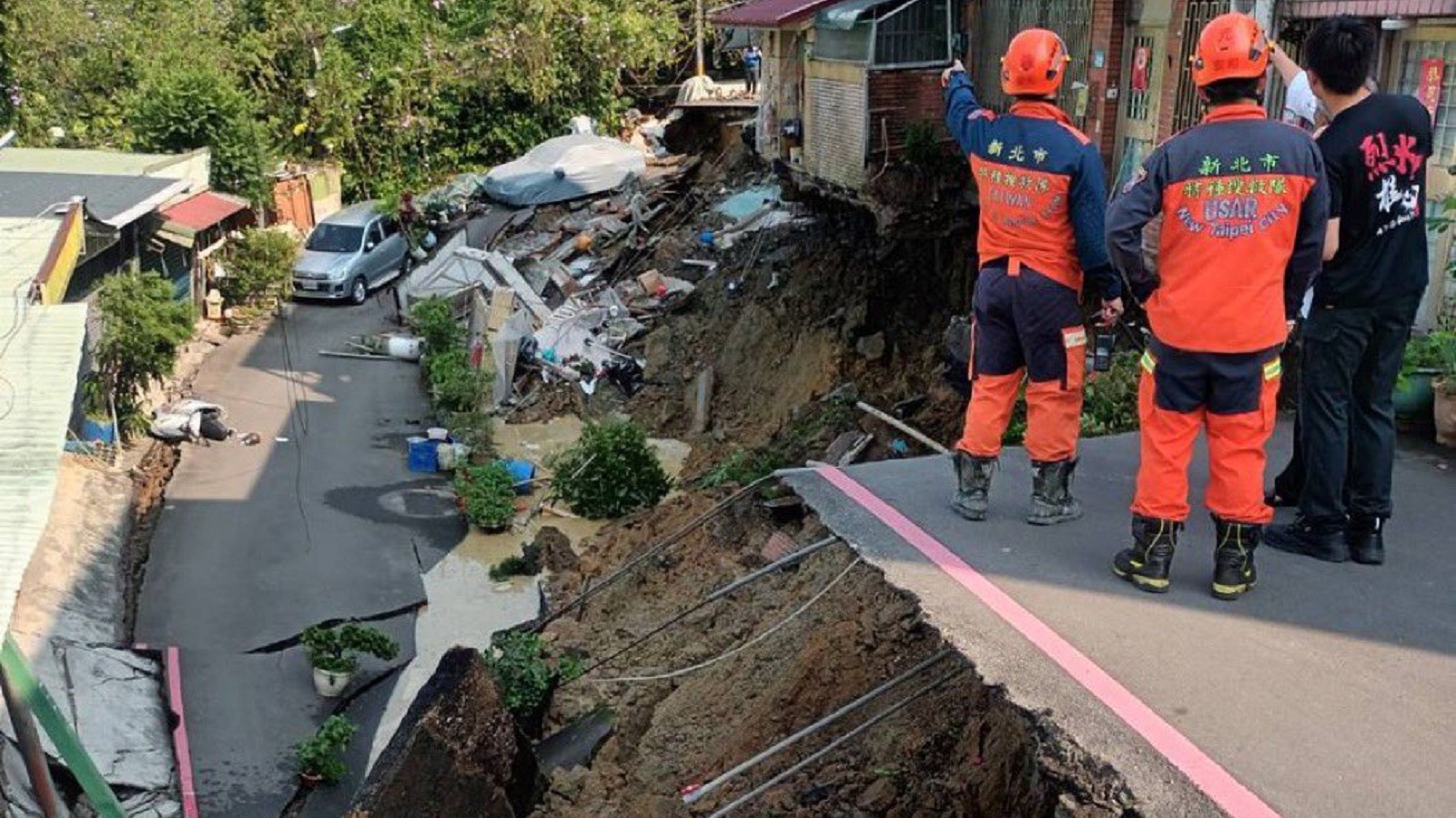 Σεισμός στην Ταϊβάν: Στους επτά οι νεκροί, εκατοντάδες οι τραυματίες από την ισχυρότατη δόνηση (βίντεο)-2