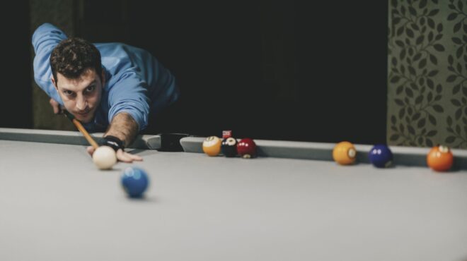 ραντεβού-στα-μπιλιαρδάδικα-562966660