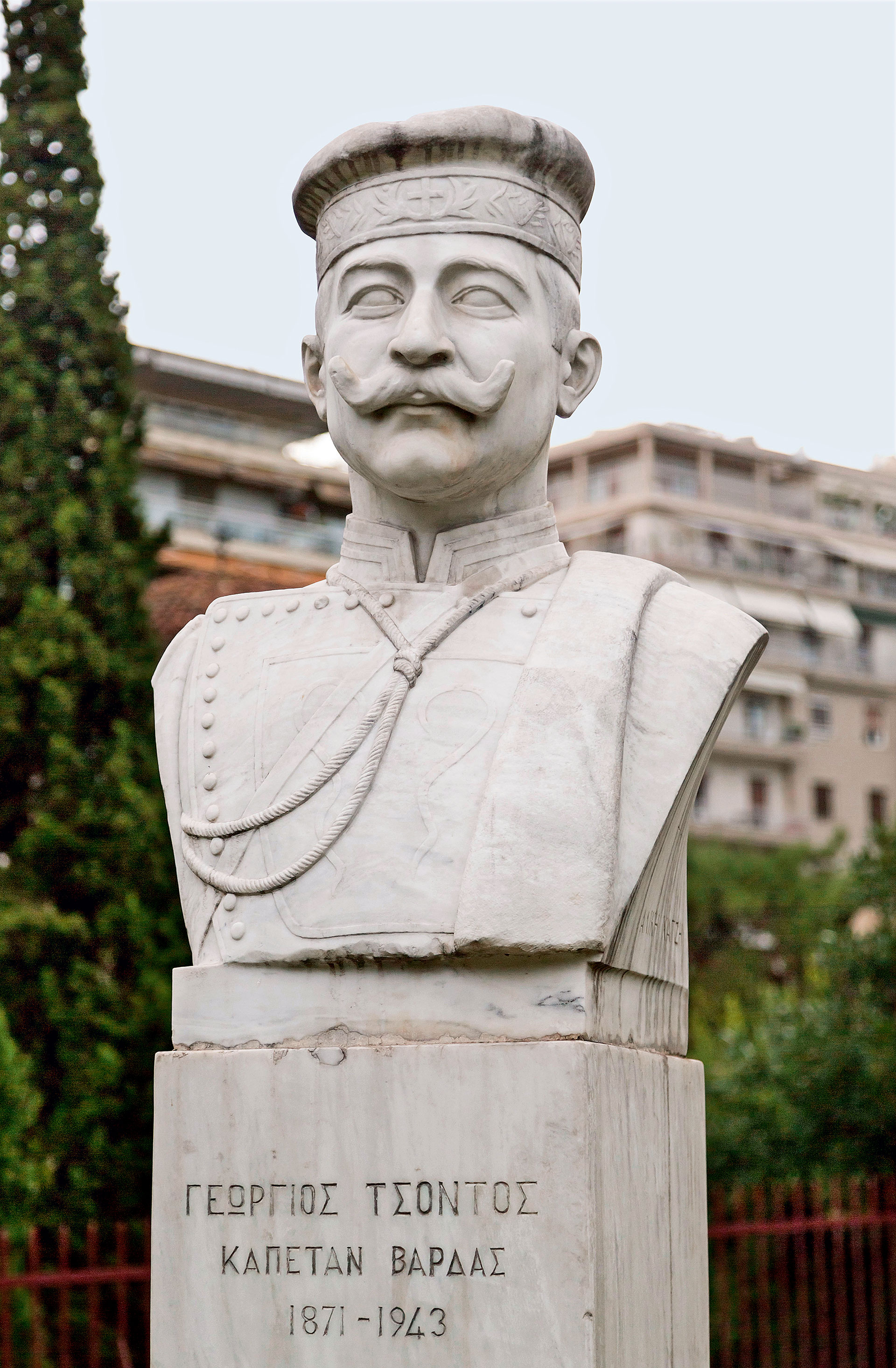 Γεώργιος Τσόντος Βάρδας – Από τον Μακεδονικό Αγώνα στη βασιλική Παλινόρθωση του 1935-12