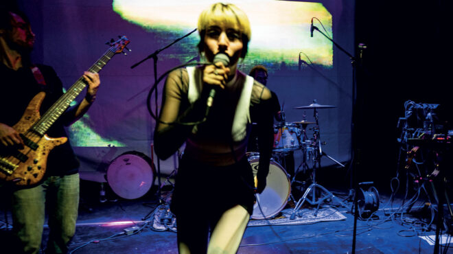 8-νέοι-ελληνες-μουσικοί-που-φτιάχνουν-τ-562964944