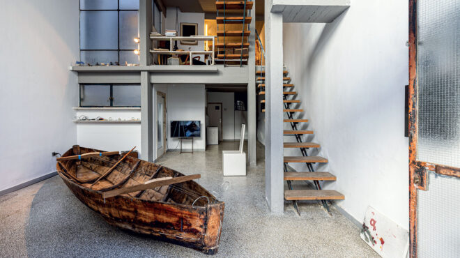 νιλ-λιτς-στην-κ-η-ai-έχει-και-σκοτεινή-π-562989163